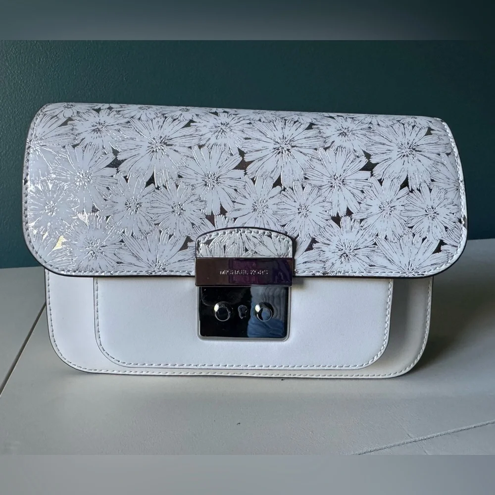 Michael Kors Sloan Editor Bag - White/Silver Floral Patterned